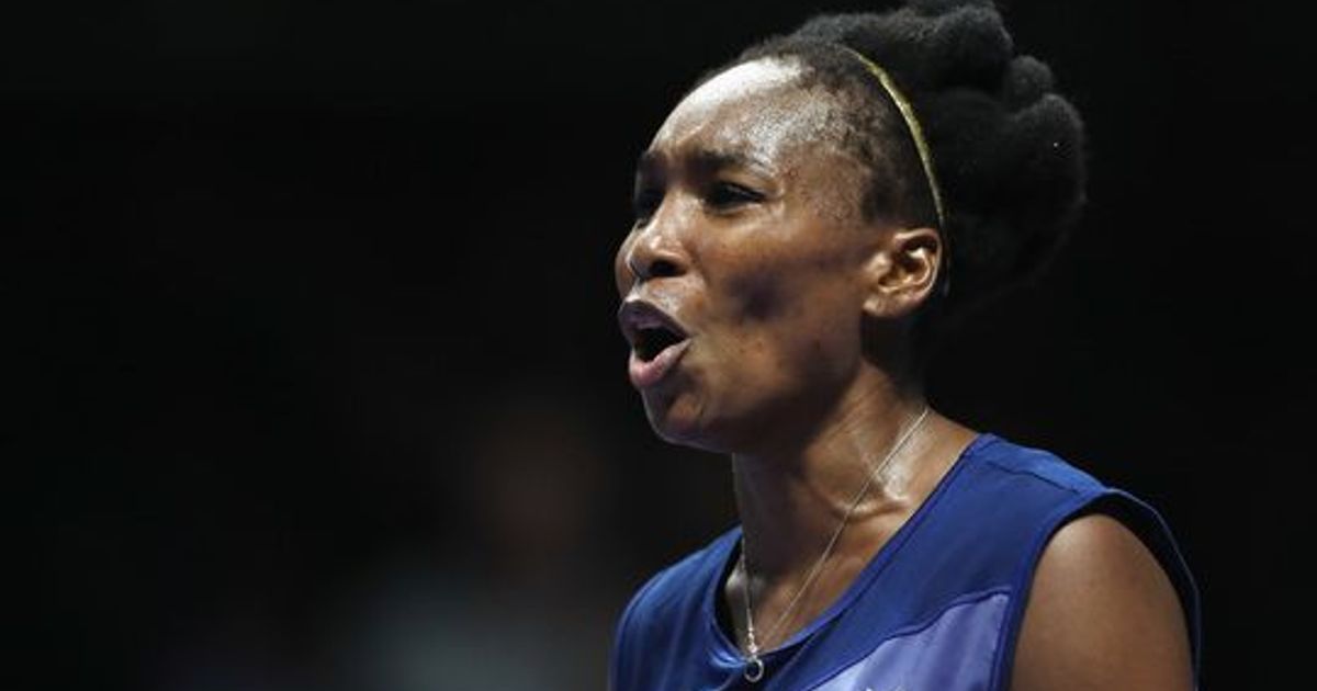 WTA Finals Singapore highlights: Venus Williams outlasts a determined
