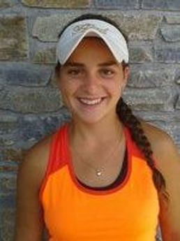 Laura Barona - Default Crop