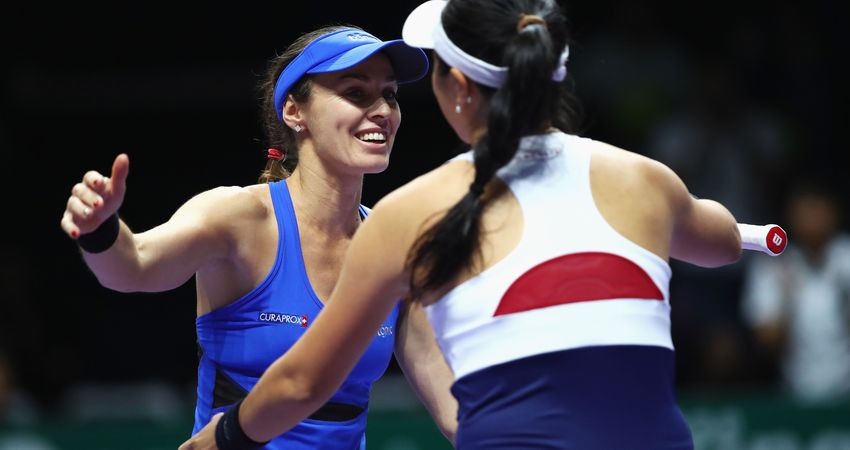 Chan Yung-Jan, Martina Hingis (Getty Images)