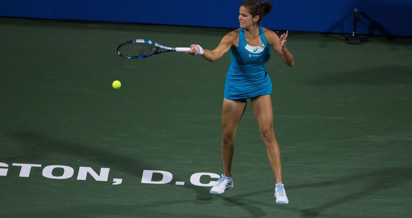 Goerges snaps Svitolina streak to reach Cincinnati QF