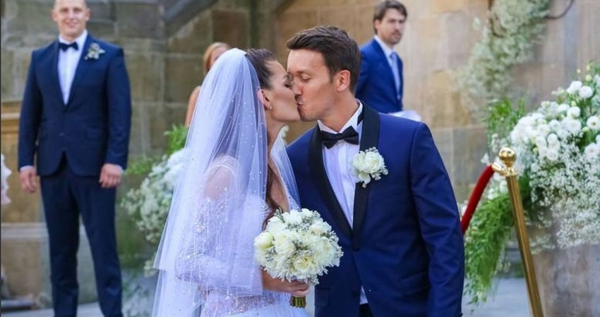 Love and marriage: Wedding fever grips tennis