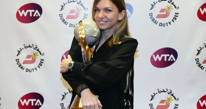 Simona Halep, year-end No.1 2018 (Getty)