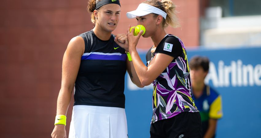 Aryna Sabalenka and Elise Mertens, 2019 US Open (Jimmie48/WTA)