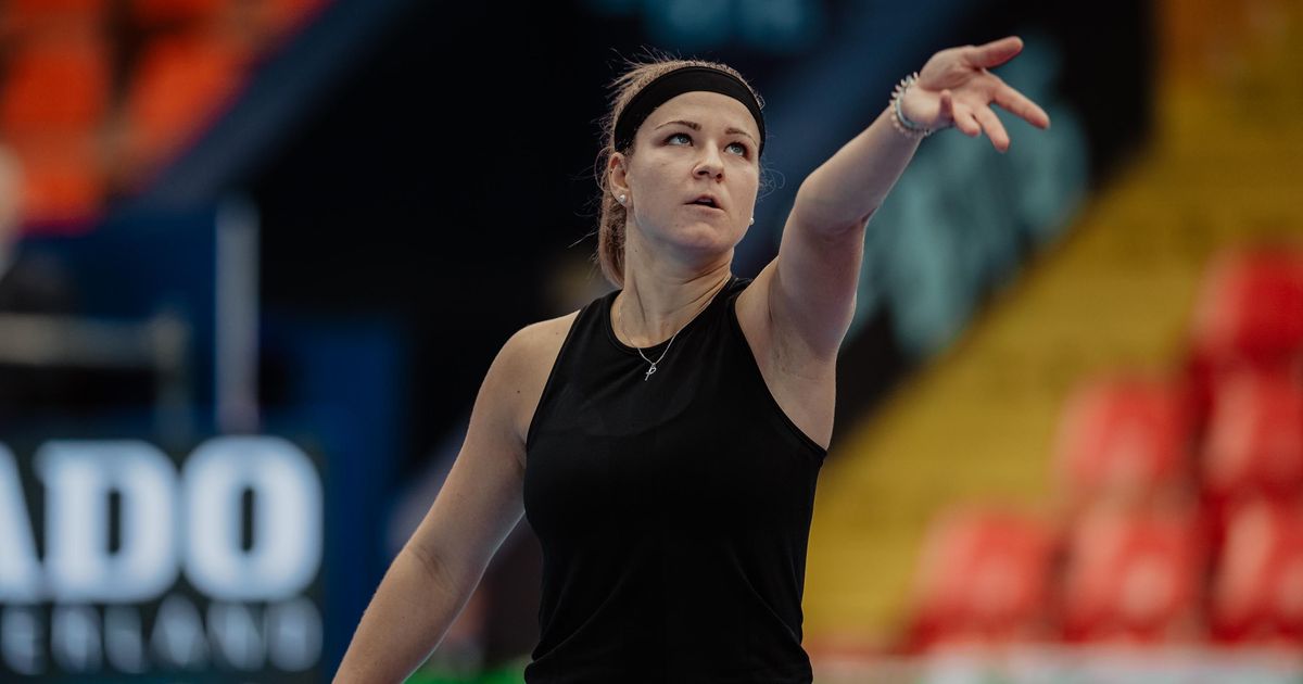 Muchova supera a Riske en su debut en Zhuhai