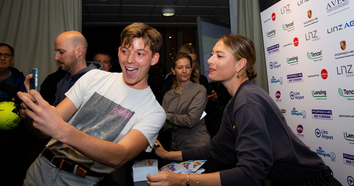 Online In March Sharapova Zooms Halep Sizzles Ahn Reigns Supreme