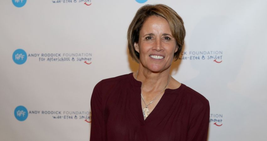 Mary Carillo