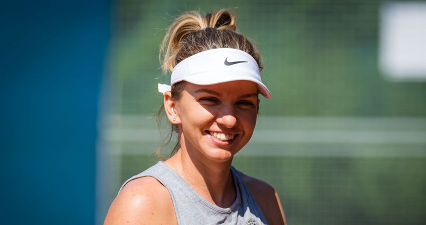 Simona_Halep_-_2020_Prague_Open_Day_2_-DSC_1418_original