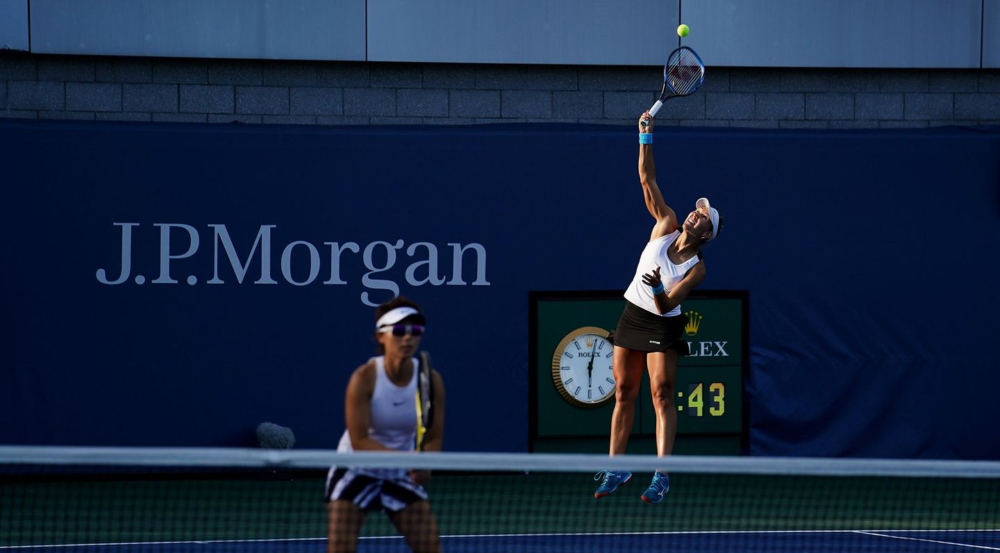 Melichar Xu Oust Gauff Mcnally To Reach Us Open Doubles Qf
