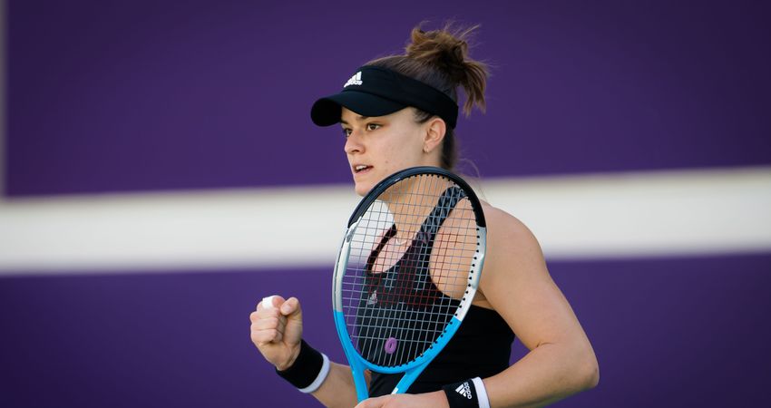 Maria_Sakkari_-_2021_Abu_Dhabi_WTA_Womens_Tennis_Open_Quarter_Final_-DSC_4315_original
