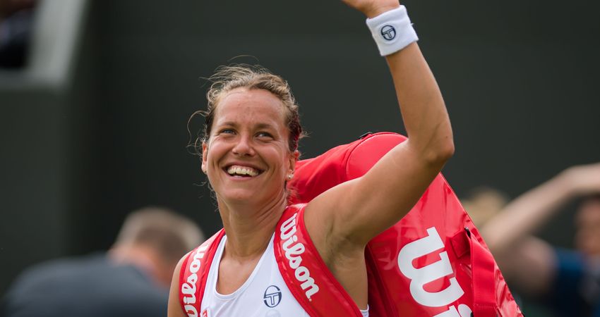 Barbora_Strycova_-_2019_Wimbledon_Championships_-DSC_7255_original