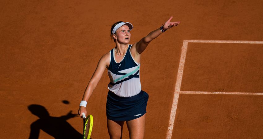 Barbora_Krejcikova_-_2021_Roland_Garros_Day_12_-DSC_7315_original