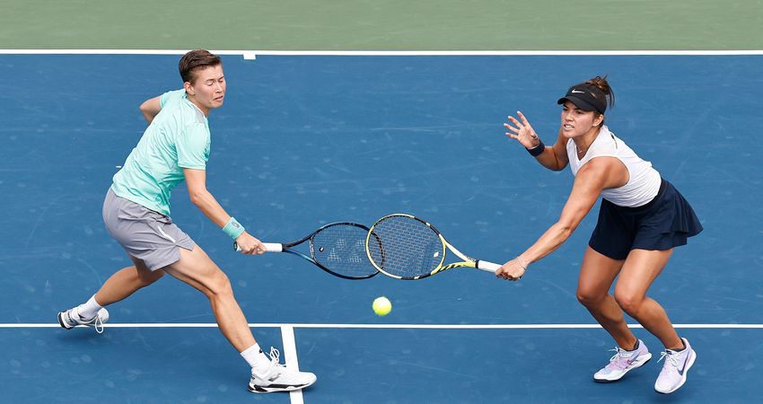 Desirae Krawczyk y Demi Schuurs