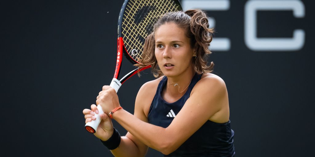 Eastbourne: Kasatkina eases past Kalinina into second round