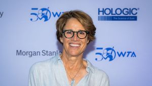 Mary Carillo