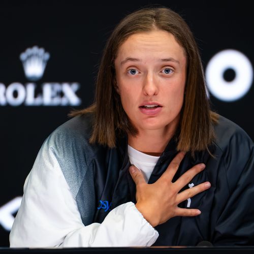 Iga_Swiatek_-_2024_Australian_Open_-_Day_3-DSC_0826