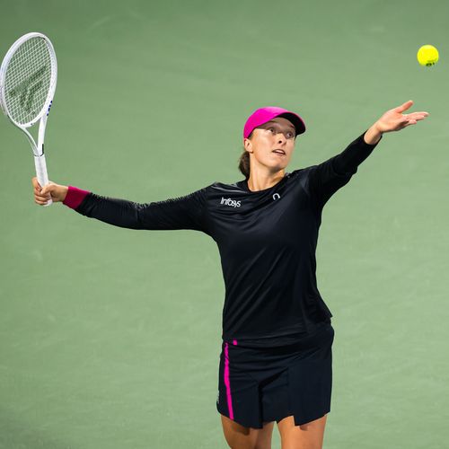 Iga_Swiatek_-_Dubai_Duty_Free_Tennis_Championships_-_Day_4-DSC_8570A