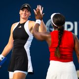 Sloane Stephens and Ashlyn_Krueger