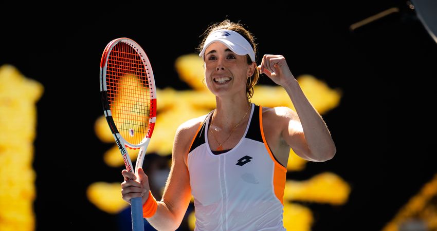 Cornet llegó a su primer cuartos de final de Grand Slam en el Abierto de Australia de 2022, en el 63º evento de Grand Slam de su carrera. Cornet alcanzó al menos los octavos de final en los cuatro eventos de Grand Slam.