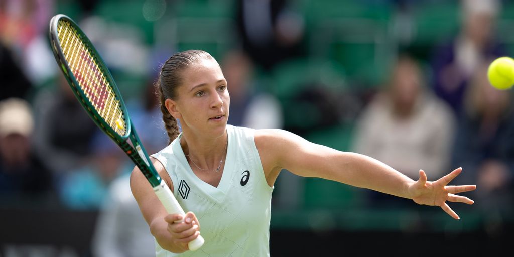 Parry bests Birrell in Nottingham to make first grass semifinal