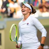 Barbora_Krejcikova_-_Wimbledon_Championships_2024_-_Day_11-DSC_4017