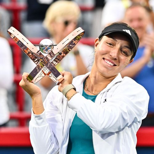 Jessica Pegula, 2023 Montreal trophy (Getty)