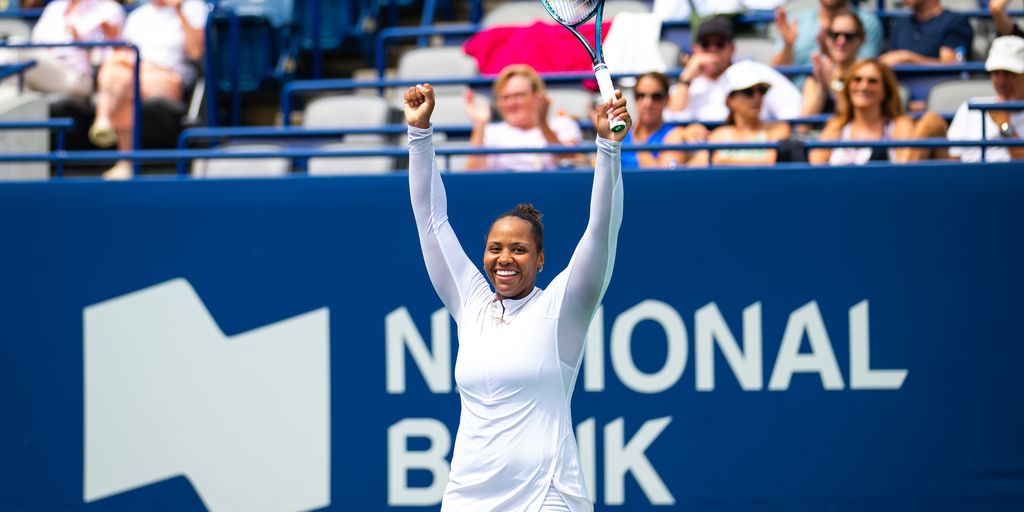 Pegula rolls into Toronto quarterfinals; Townsend breaks through