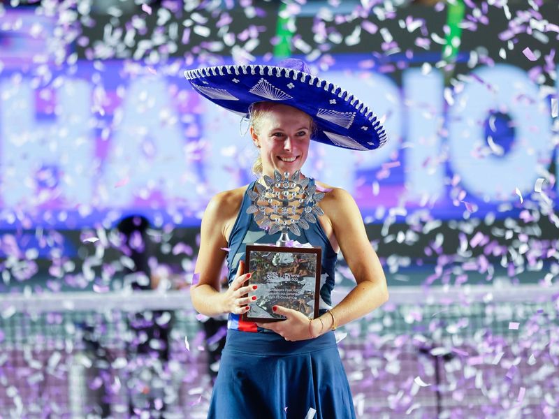 Frech holds off Gadecki to claim first WTA title in Guadalajara