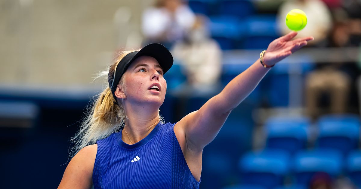 Lucky loser Tauson posts straightsets win vs. wild card Hibino in Tokyo