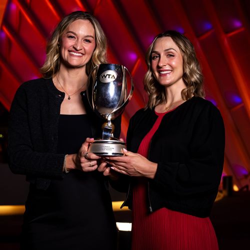 Gabriela_Dabrowski_Erin_Routliffe_-_WTA_Finals_Riyadh_2024_-_Day_8-DSC_9882