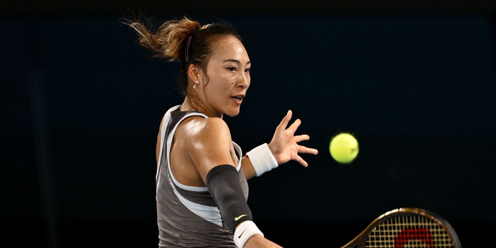 Zheng holds off Todoni; Mirra Andreeva rolls in Australian Open first round