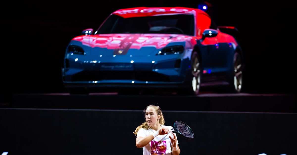 Sisters Clash as Andreeva Shines in Stuttgart!