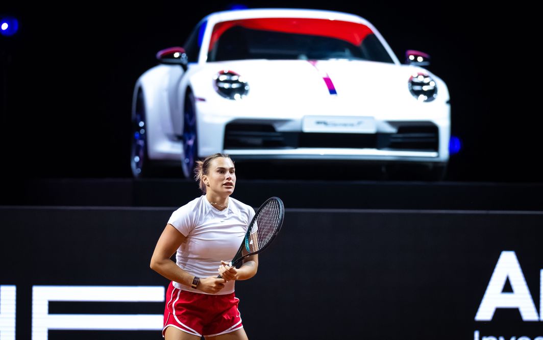 Aryna Sabalenka practicing in Stuttgart