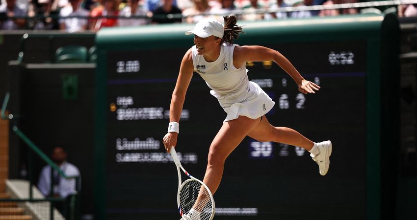 Swiatek - 2025 Wimbledon QF