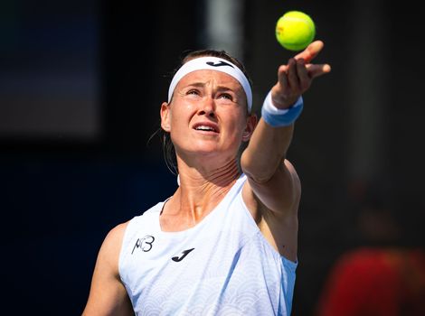 Bouzkova - 2025 Montreal