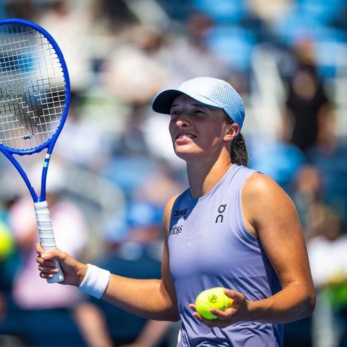 Iga_Swiatek_-_Cincinnati_Open_2025_-_Day_3-DSC_0774