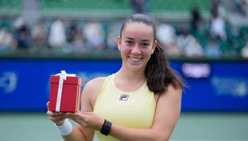 Tereza Valentova, Osaka 2025