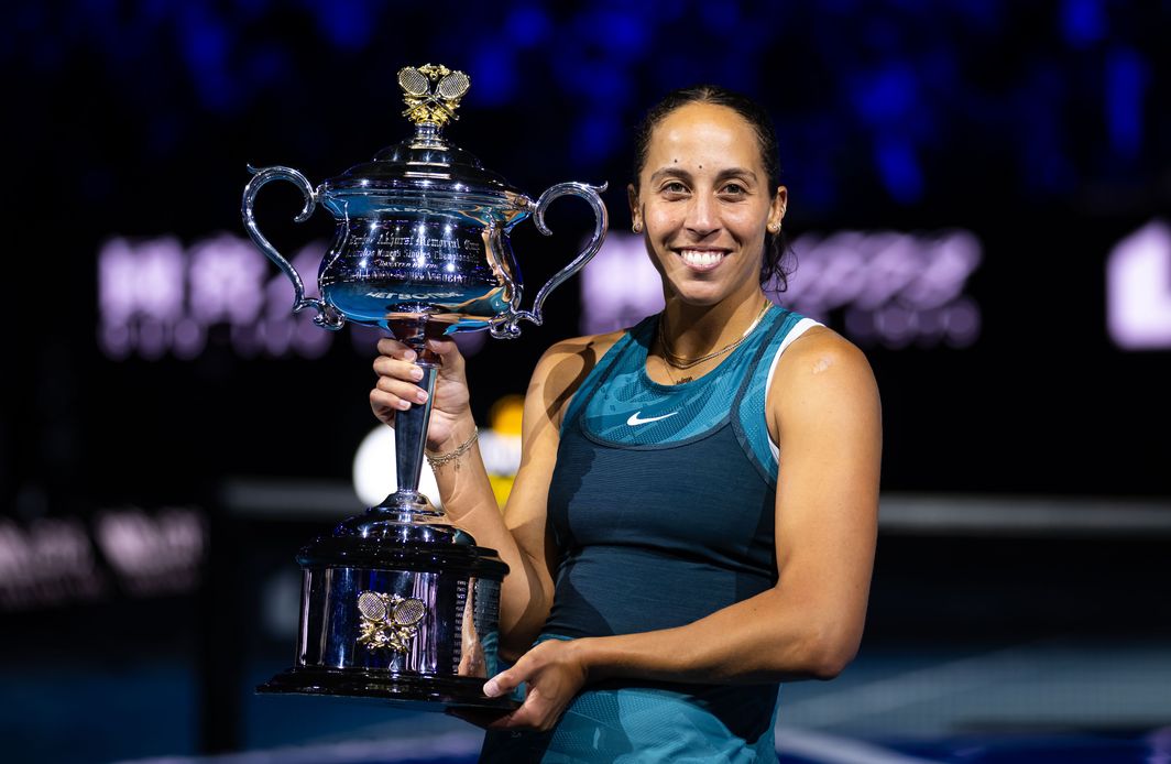Madison Keys 2025 Australian Open trophy ceremony