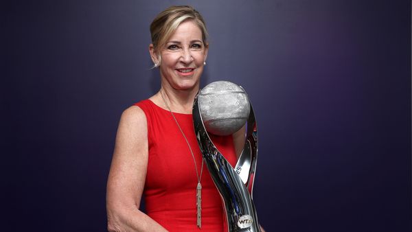 Chris Evert Singapore WTA trophy