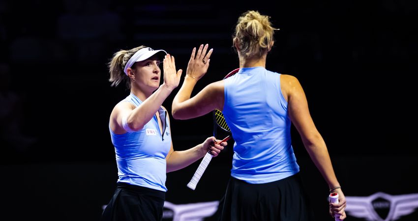 Gabriela_Dabrowski_Erin_Routliffe_-_WTA_Finals_Riyadh_2025_-_Day_1-DSC_9095