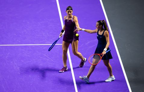 Timea Babos, Luisa Stefani - WTA Finals Riyadh 2025