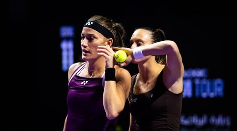 Timea Babos, Luisa Stefani - WTA Finals Riyadh 2025
