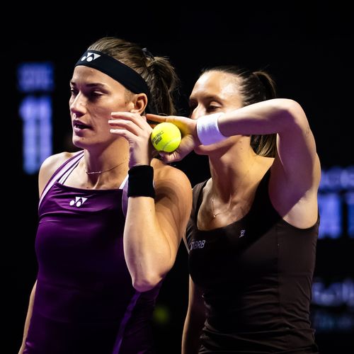 Timea Babos, Luisa Stefani - WTA Finals Riyadh 2025