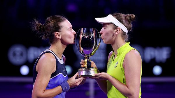 Veronika Kudermetova and Elise Mertens, WTA Finals 2025
