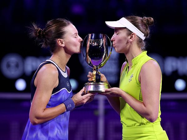 Veronika Kudermetova and Elise Mertens, WTA Finals 2025