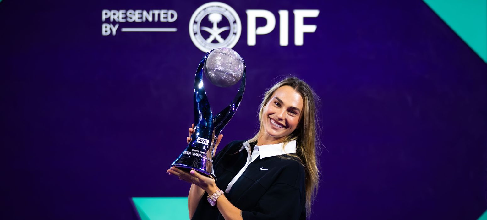 Aryna Sabalenka, 2025 World No. 1 trophy