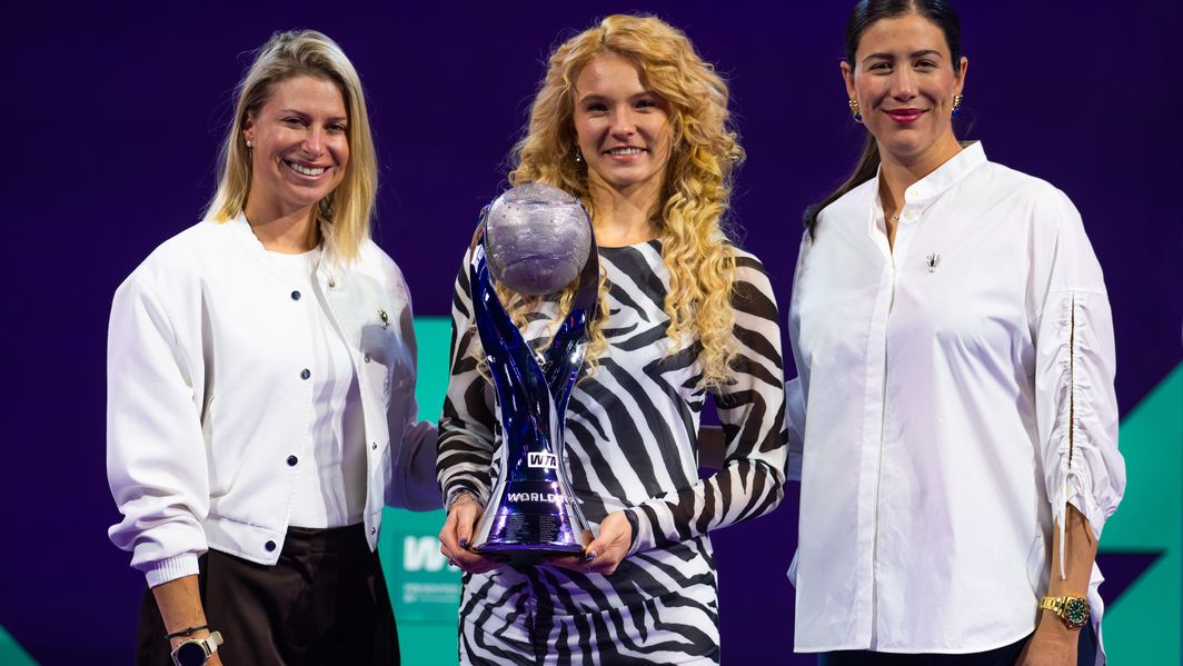 7_Andrea Sestini Hlavackova_Siniakova No1 Trophy_Muguruza