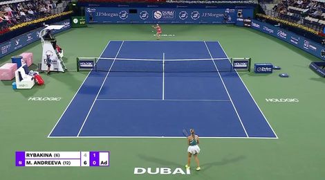 Mirra Andreeva's court coverage sets up forehand winner vs. Rybakina