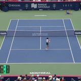 Marta Kostyuk recovers from fall to score unbelievable forehand winner 