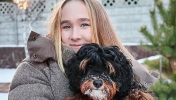 Mirra Andreeva and her puppy