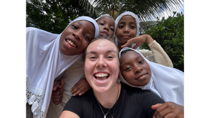linda noskova zanzibar volunteer